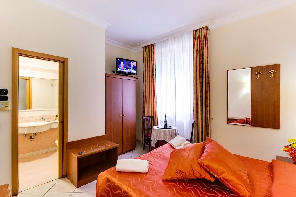 Hotel Suite Caesar Rom Exteriör bild